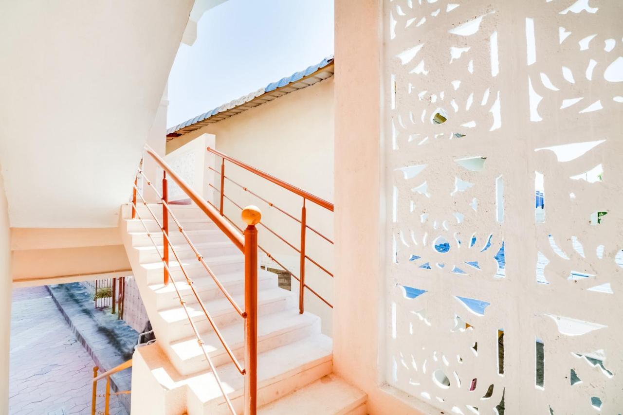 Hotel Oyo 68320 Bgr Residency Tirupati Zewnętrze zdjęcie